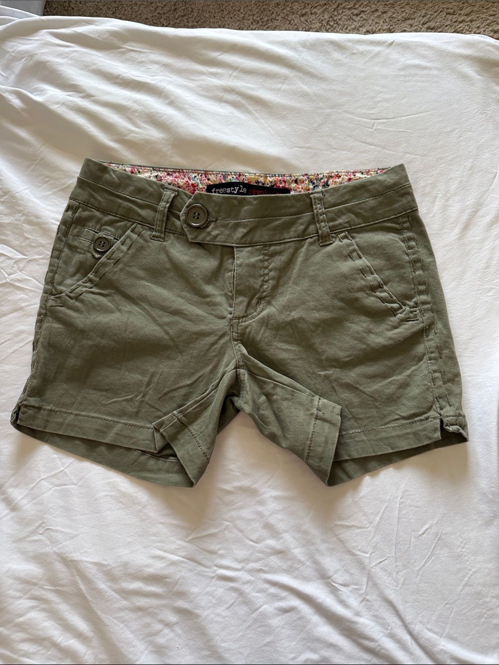 Freestyle Olive Green Casual Utility Shorts Juniors size 5